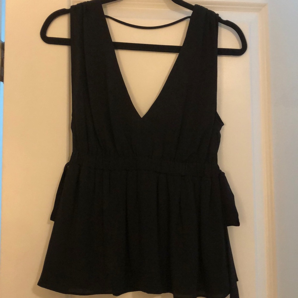 V-neck tank
